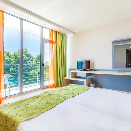 Sol Marina Palace (adults Only) Nesebar