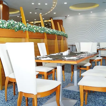 Sol Marina Palace (adults Only) Несебр