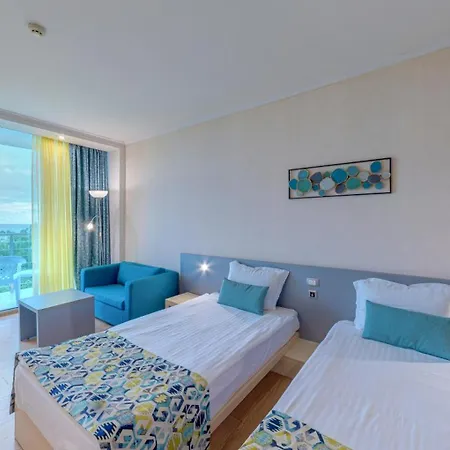Hotel Sol Marina Palace 4*